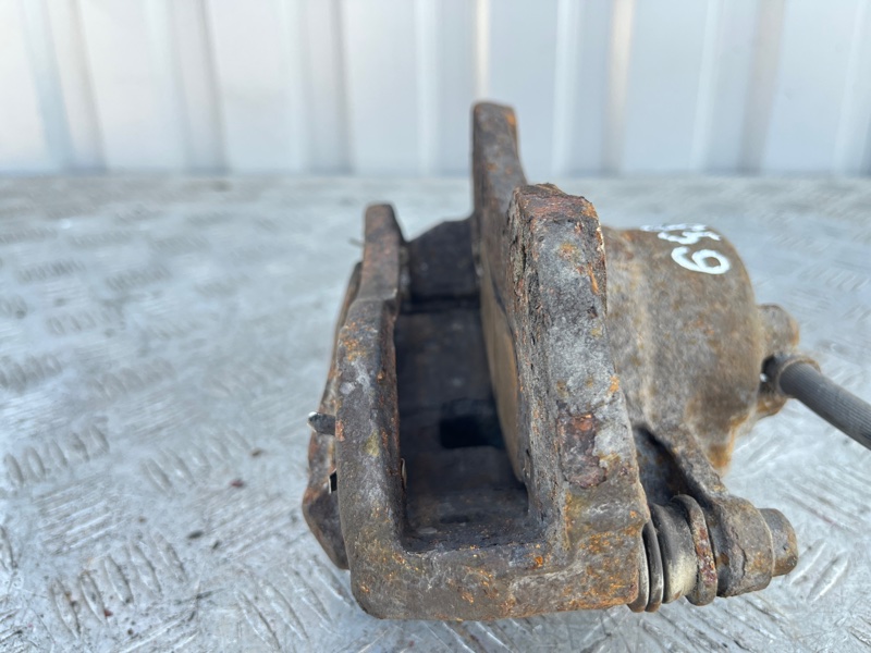 Суппорт тормозной, 1500 рублей, Пешки