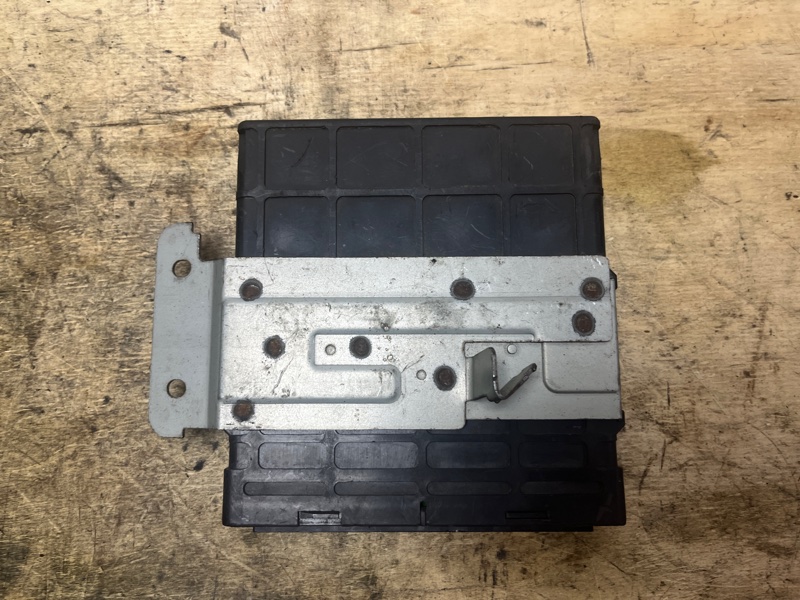 Блок управления двигателем, 2000 рублей, Пешки