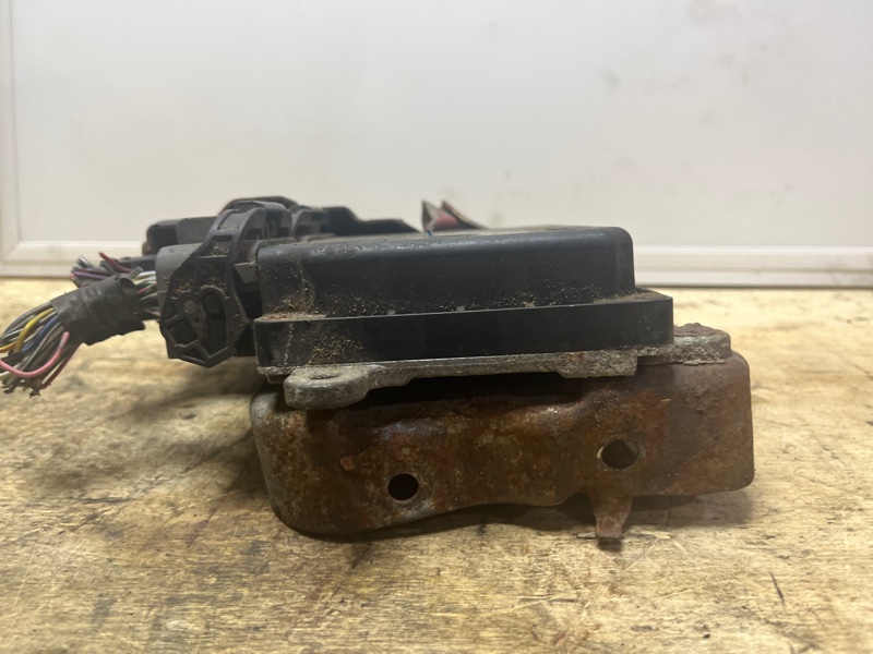 Блок управления двигателем, 5000 рублей, Пешки