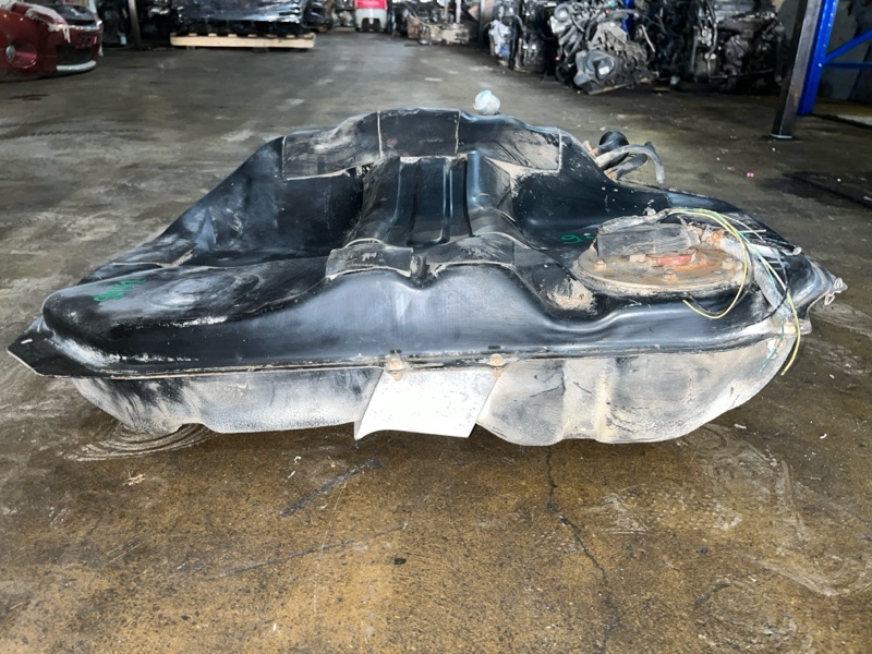 Бак топливный, 15000 рублей, Пешки