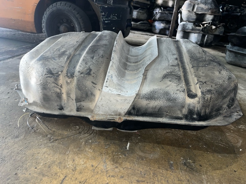 Бак топливный, 15000 рублей, Пешки