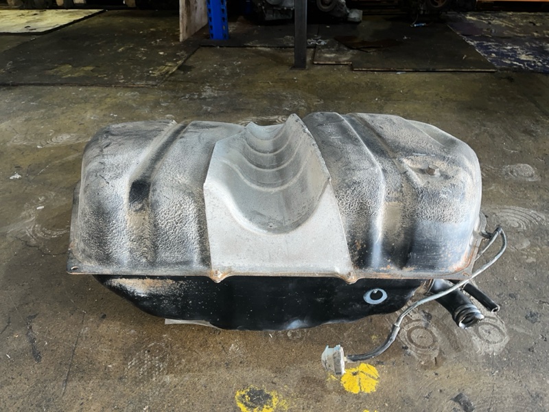 Бак топливный, 15000 рублей, Пешки