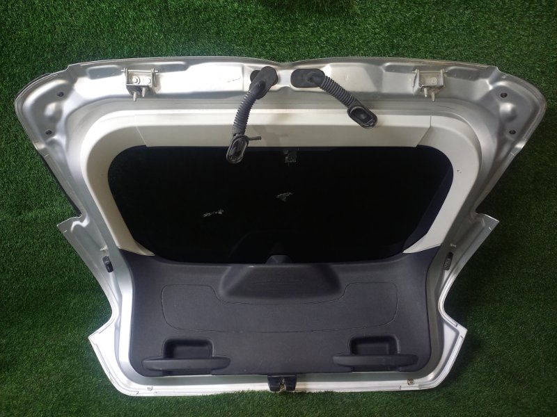 Крышка багажника, 9000 рублей, Пешки