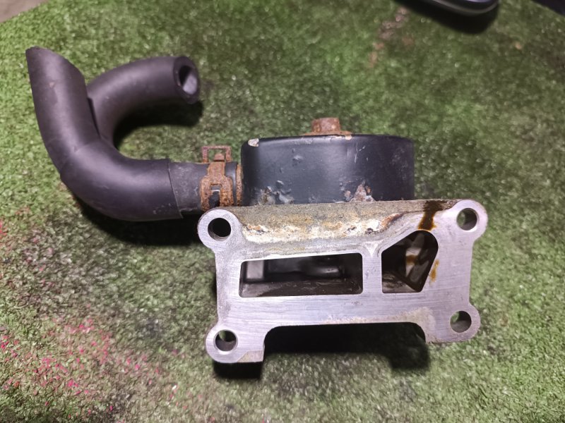 Корпус масляного фильтра, 2500 рублей, Пешки