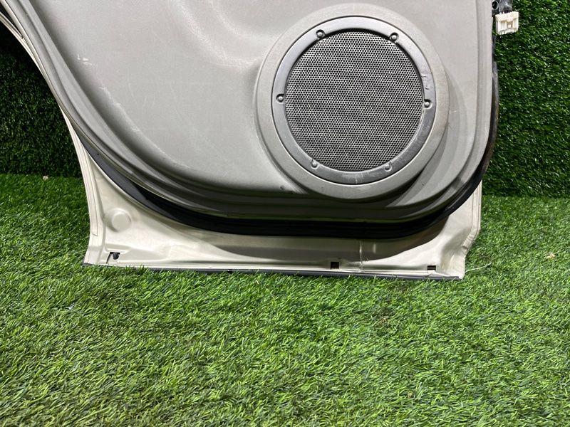 Дверь, 6000 рублей, Пешки