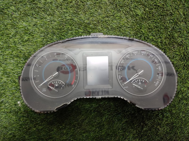 Панель приборов, 10000 рублей, Пешки