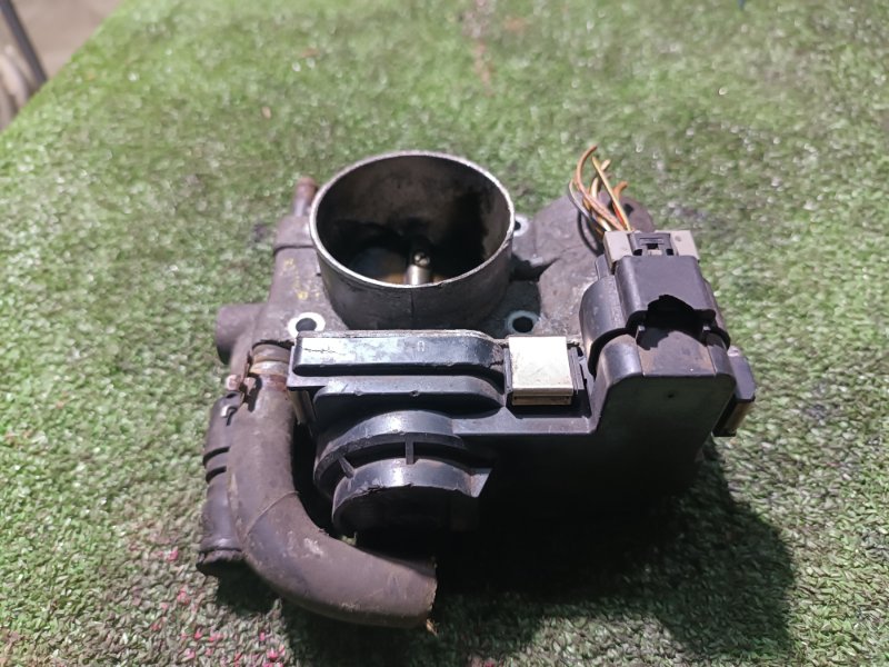 Дроссельная заслонка, 2000 рублей, Пешки