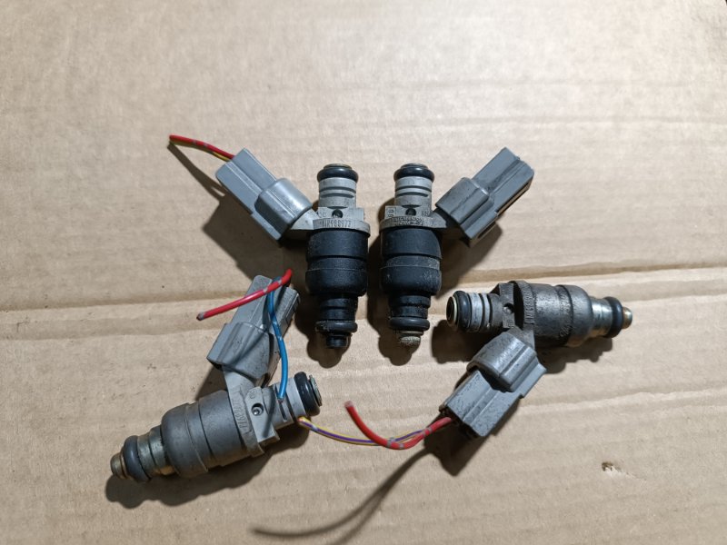 Форсунка топливная, 1000 рублей, Пешки