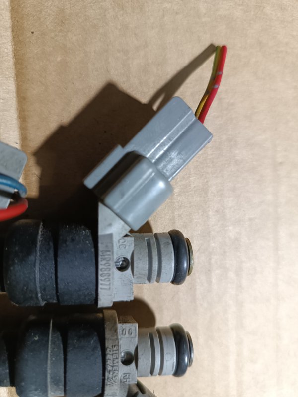 Форсунка топливная, 1000 рублей, Пешки