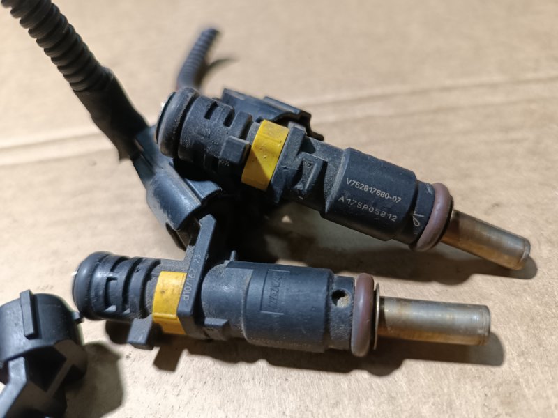 Форсунка топливная, 500 рублей, Пешки