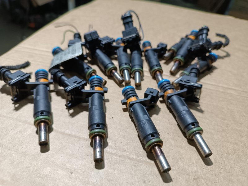 Форсунка топливная, 1000 рублей, Пешки