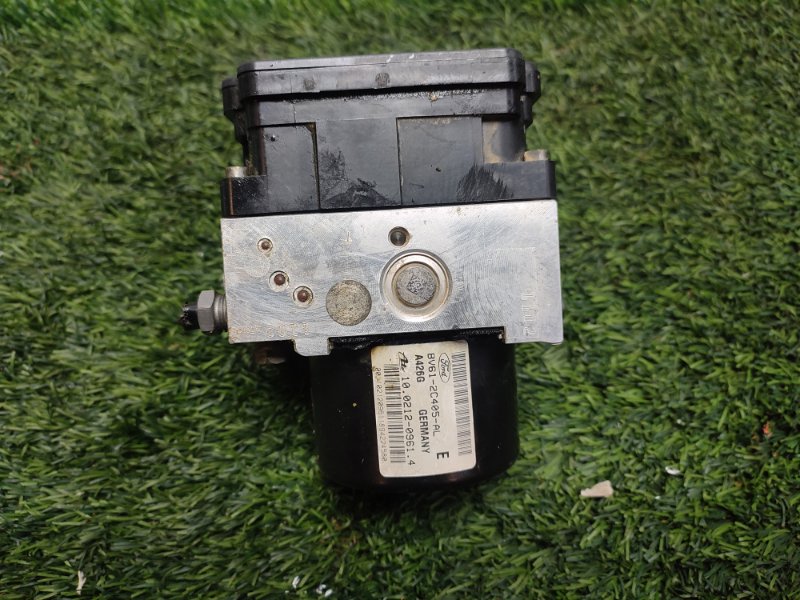 Блок ABS, 2000 рублей, Пешки