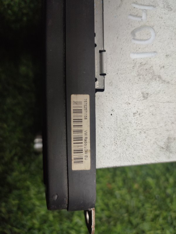 Магнитола, 3000 рублей, Пешки