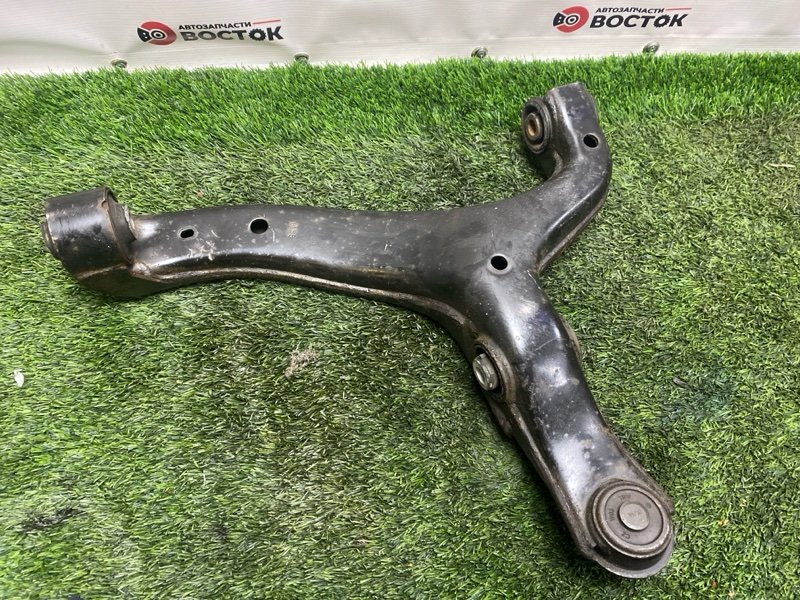 Рычаг нижний, 8000 рублей, Пешки