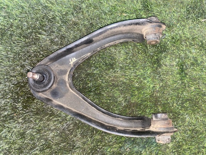 Рычаг верхний, 2000 рублей, Пешки