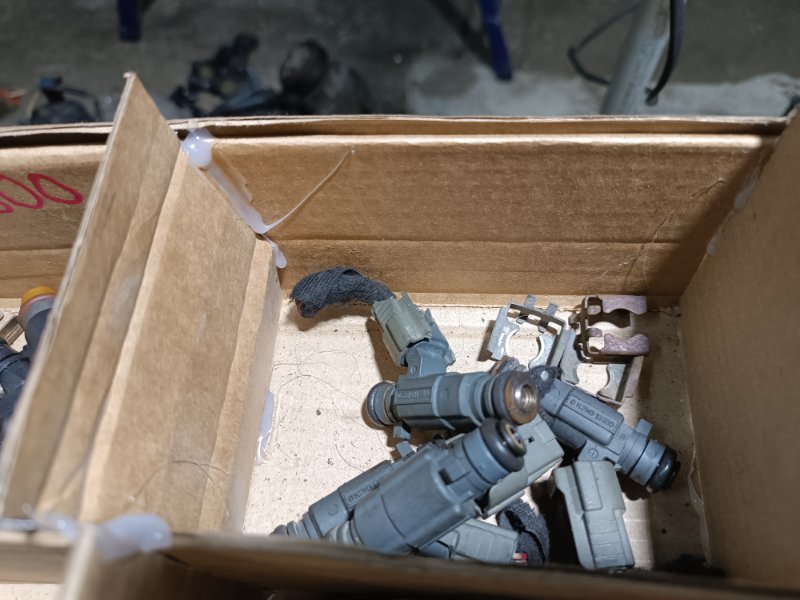 Форсунка топливная, 1000 рублей, Пешки