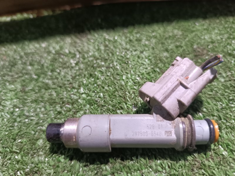 Форсунка топливная, 1000 рублей, Пешки