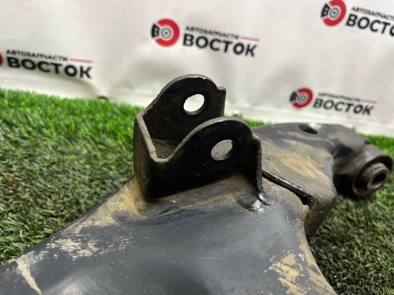 Рычаг верхний, 8000 рублей, Пешки