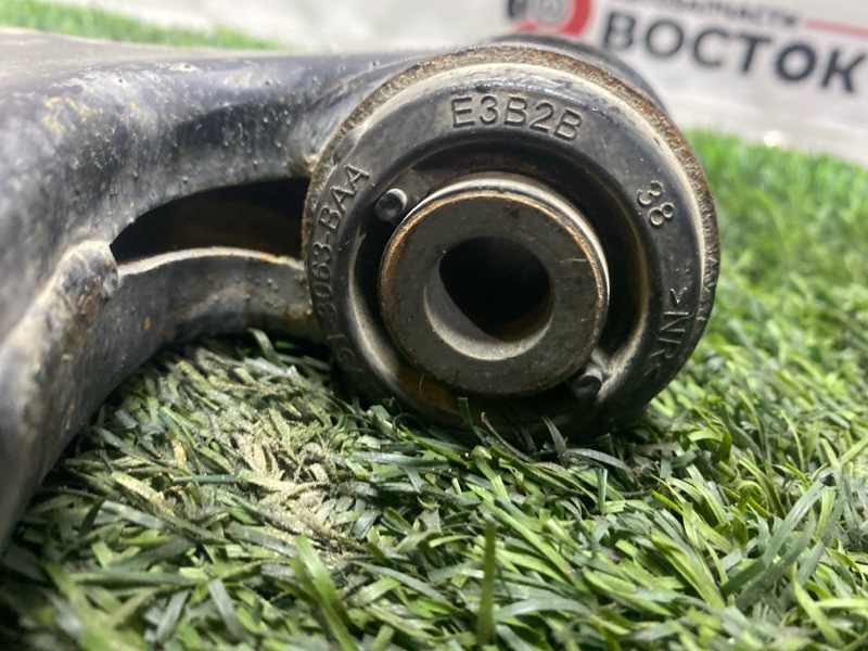 Рычаг нижний, 2500 рублей, Пешки