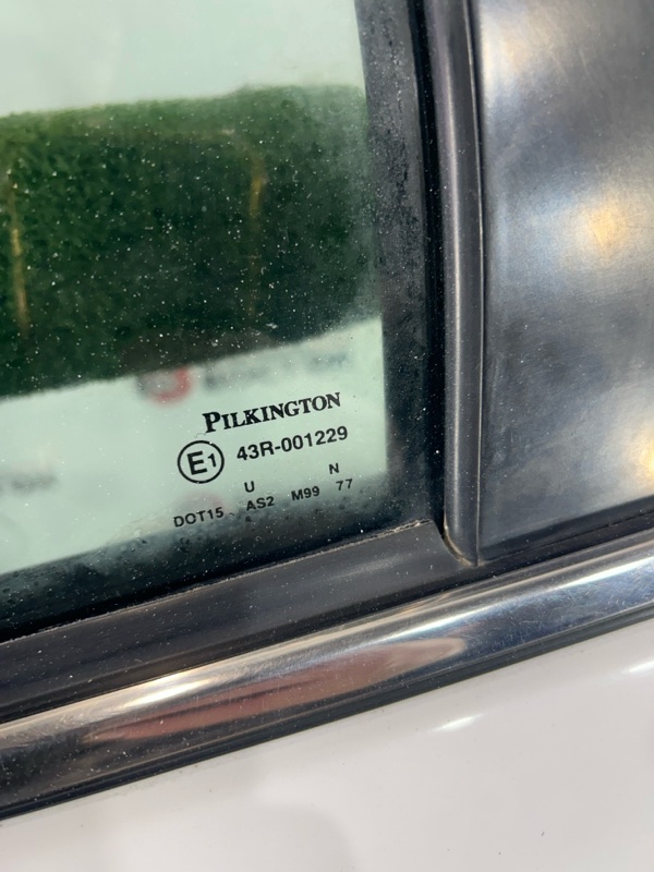 Дверь, 30000 рублей, Пешки