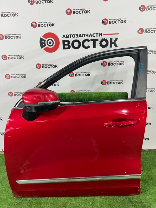 Дверь, 50000 рублей, Пешки