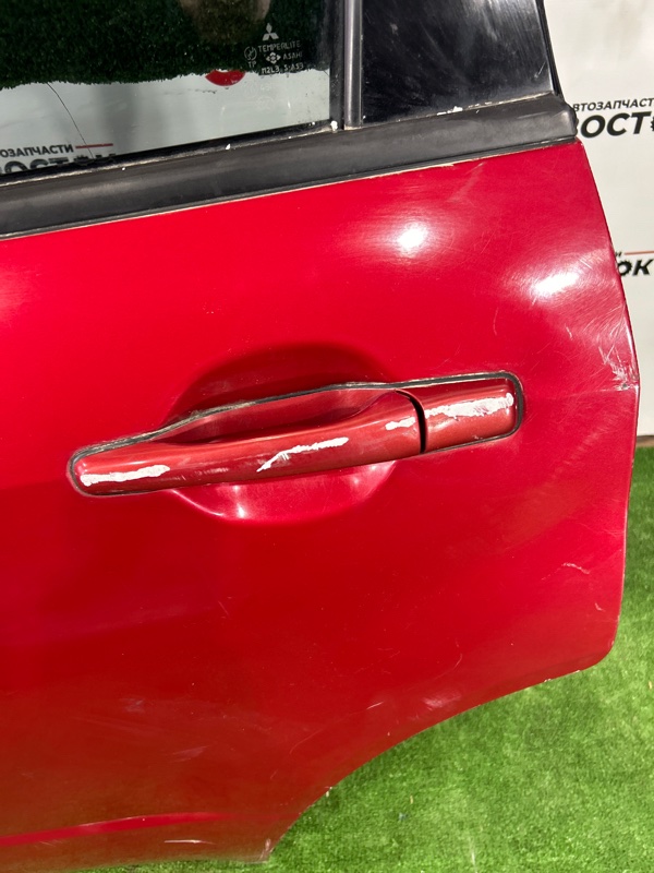 Дверь, 5000 рублей, Пешки