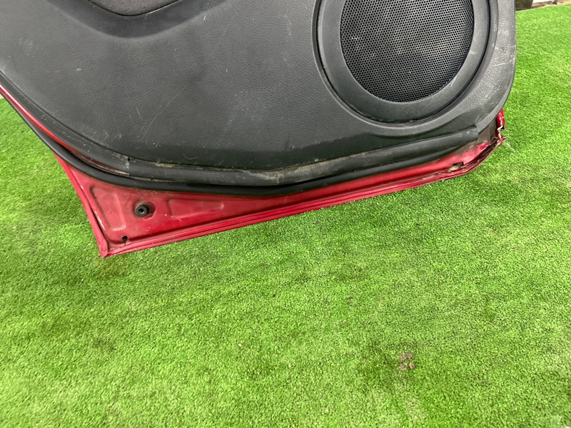 Дверь, 5000 рублей, Пешки