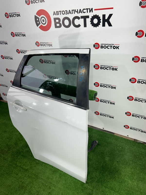 Дверь, 30000 рублей, Пешки