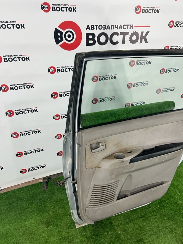 Дверь, 7000 рублей, Пешки