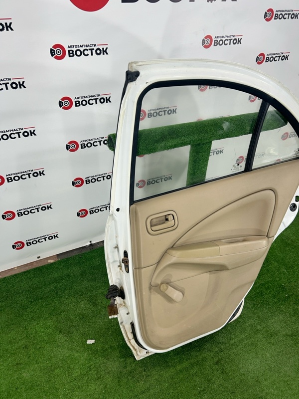 Дверь, 9000 рублей, Пешки