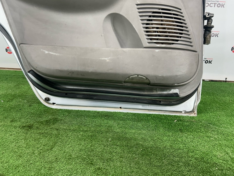 Дверь, 8000 рублей, Пешки