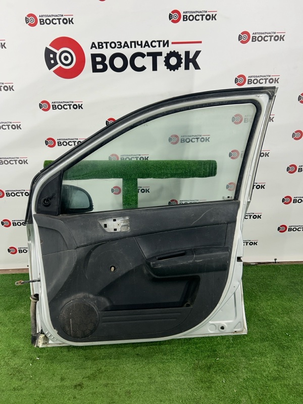 Дверь, 25000 рублей, Пешки