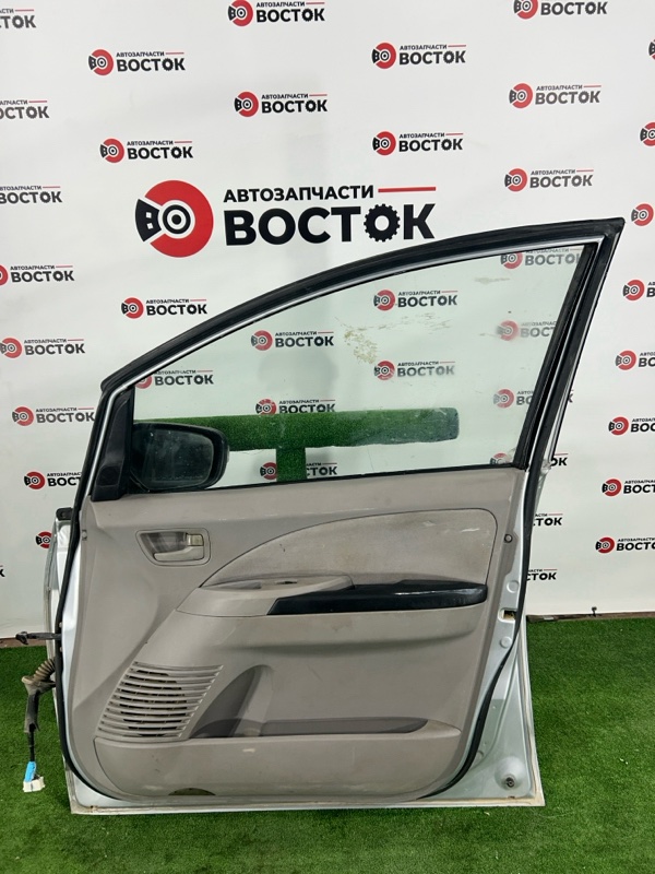 Дверь, 10000 рублей, Пешки