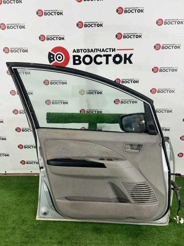 Дверь, 10000 рублей, Пешки