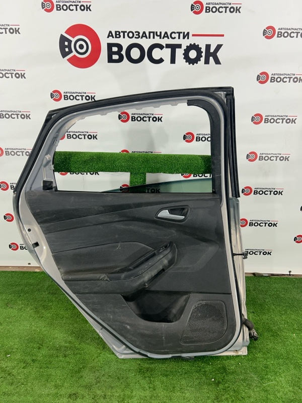 Дверь, 19000 рублей, Пешки