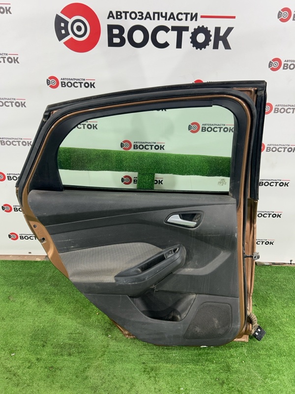 Дверь, 19000 рублей, Пешки