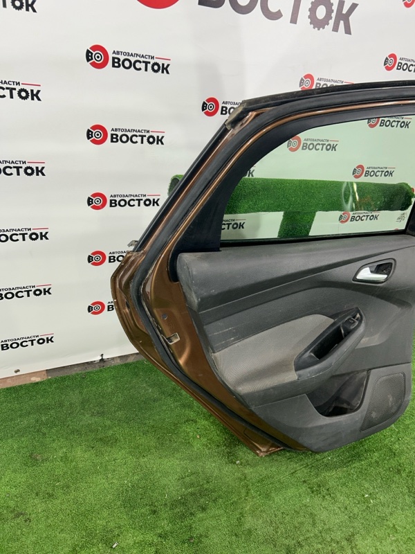 Дверь, 19000 рублей, Пешки