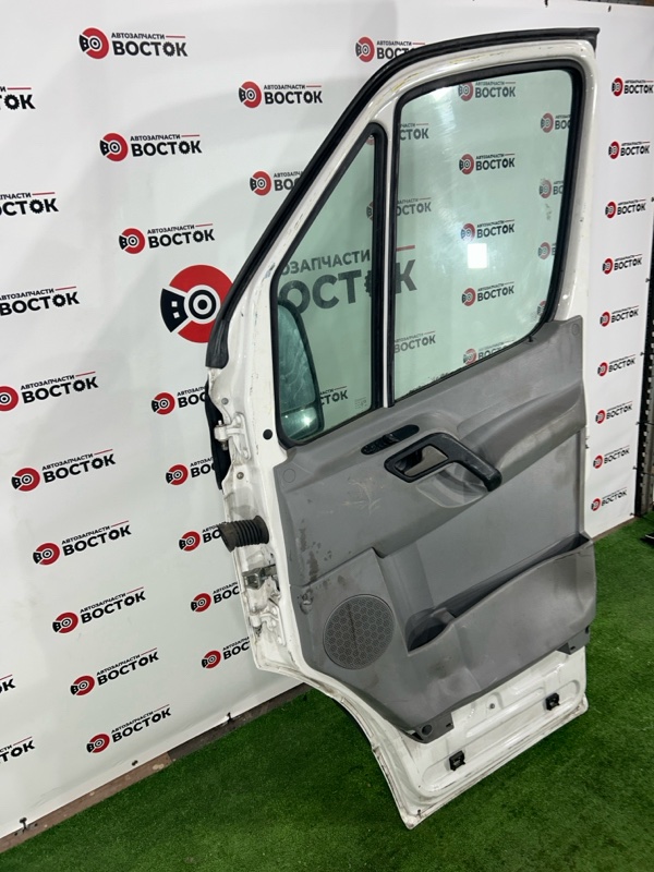 Дверь, 20000 рублей, Пешки