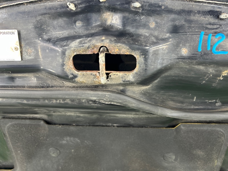 Капот, 9000 рублей, Пешки