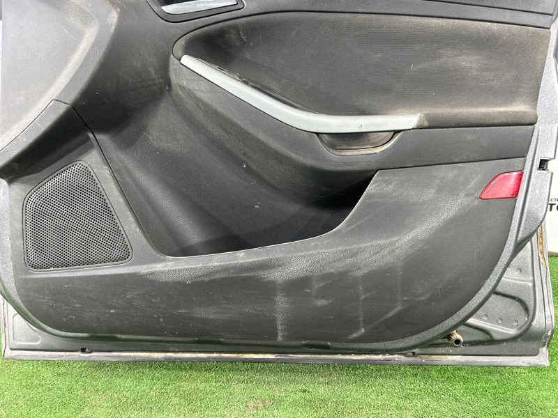 Дверь, 25000 рублей, Пешки