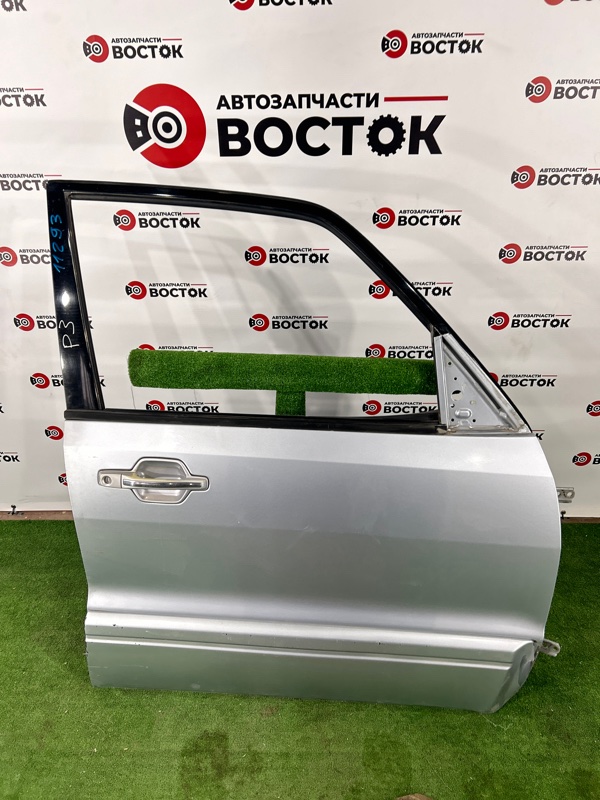 Дверь, 10000 рублей, Пешки