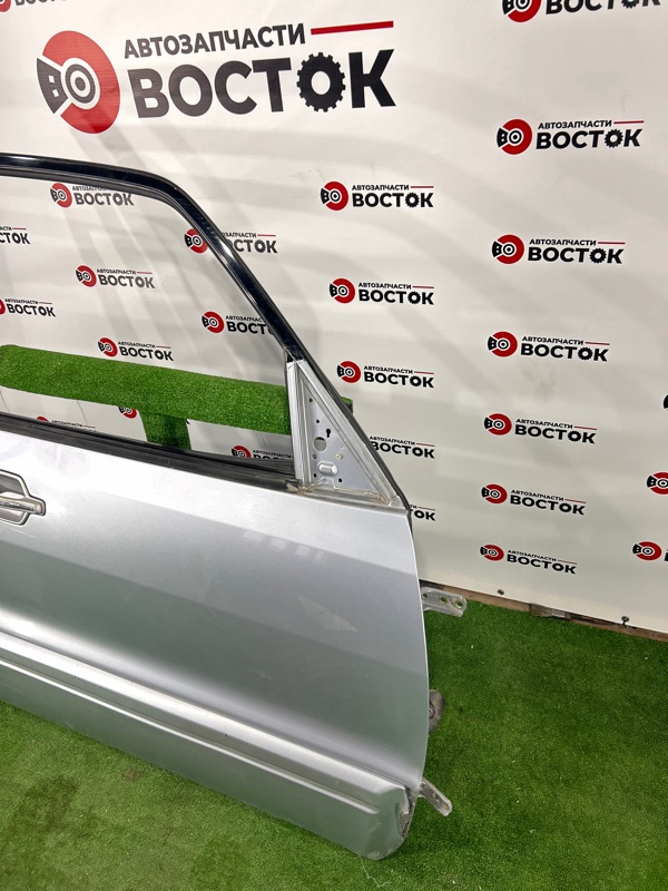 Дверь, 10000 рублей, Пешки