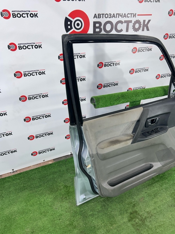 Дверь, 14000 рублей, Пешки