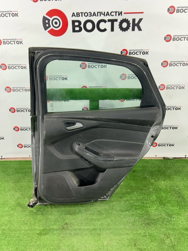 Дверь, 20000 рублей, Пешки