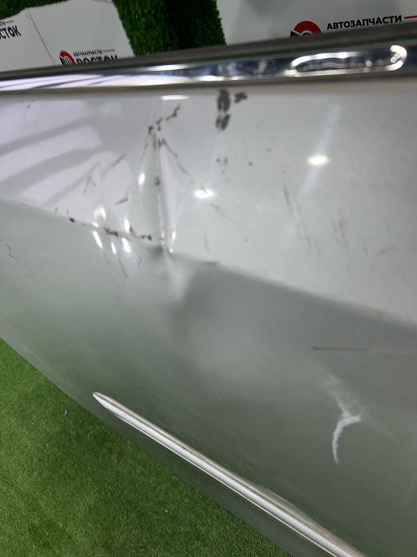 Дверь, 10000 рублей, Пешки