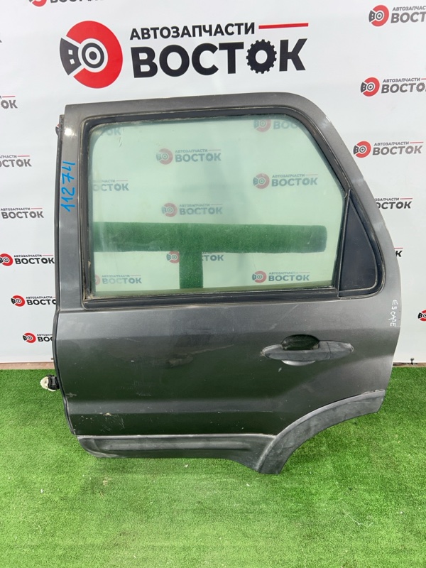 Дверь, 10000 рублей, Пешки