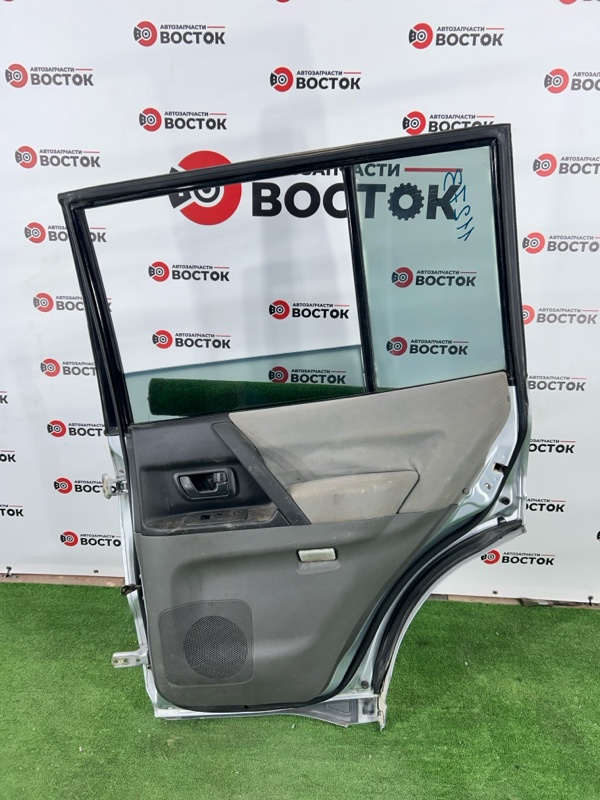 Дверь, 12000 рублей, Пешки