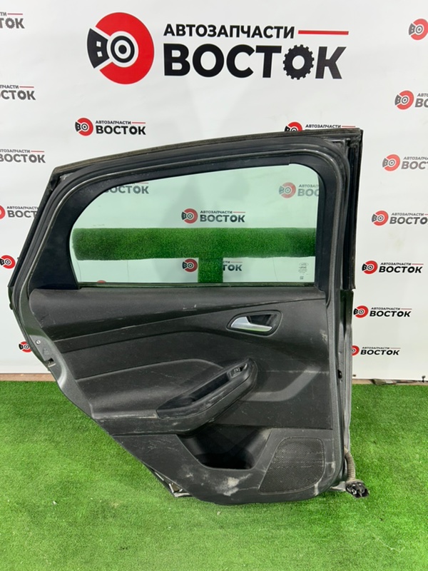 Дверь, 20000 рублей, Пешки