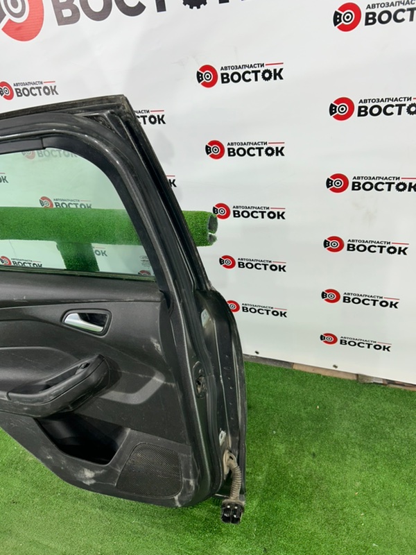 Дверь, 20000 рублей, Пешки