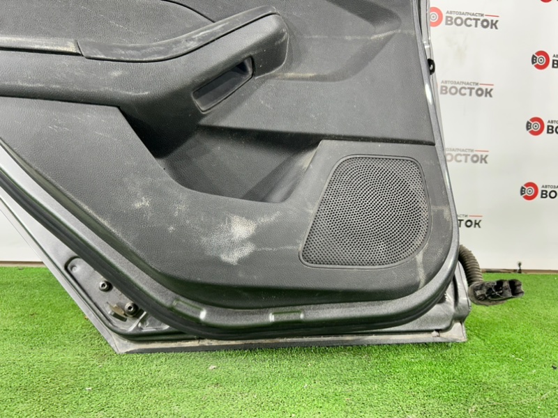 Дверь, 20000 рублей, Пешки